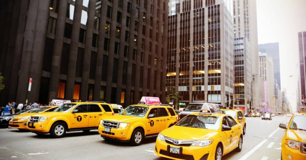 خدمات تاكسي الصباحية