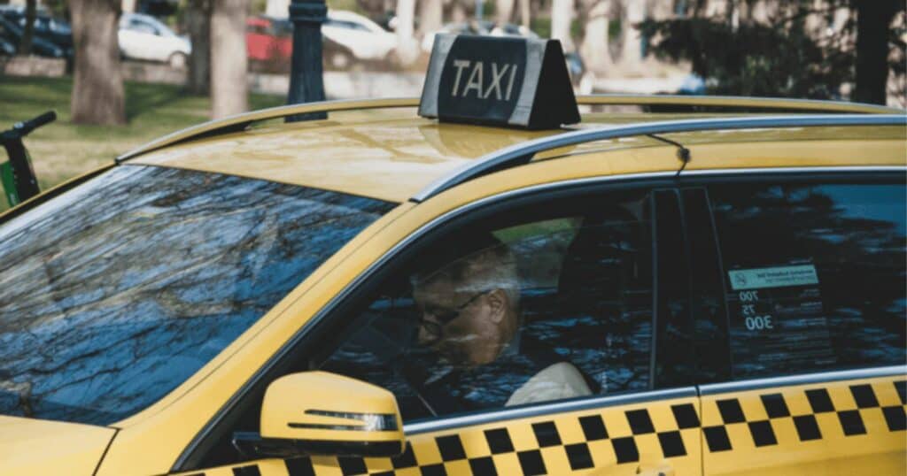 سائقي تاكسي مشرف